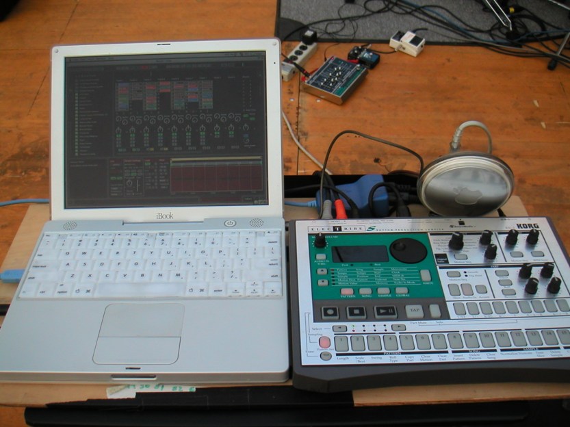 MINOLTA DIGITAL CAMERA